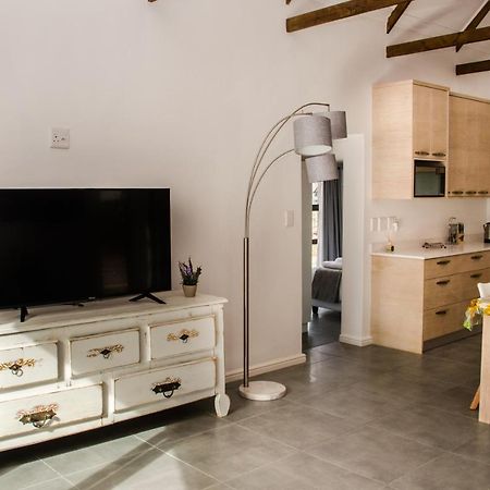 Lavinia Lifestyle Villa Stellenbosch Exterior photo